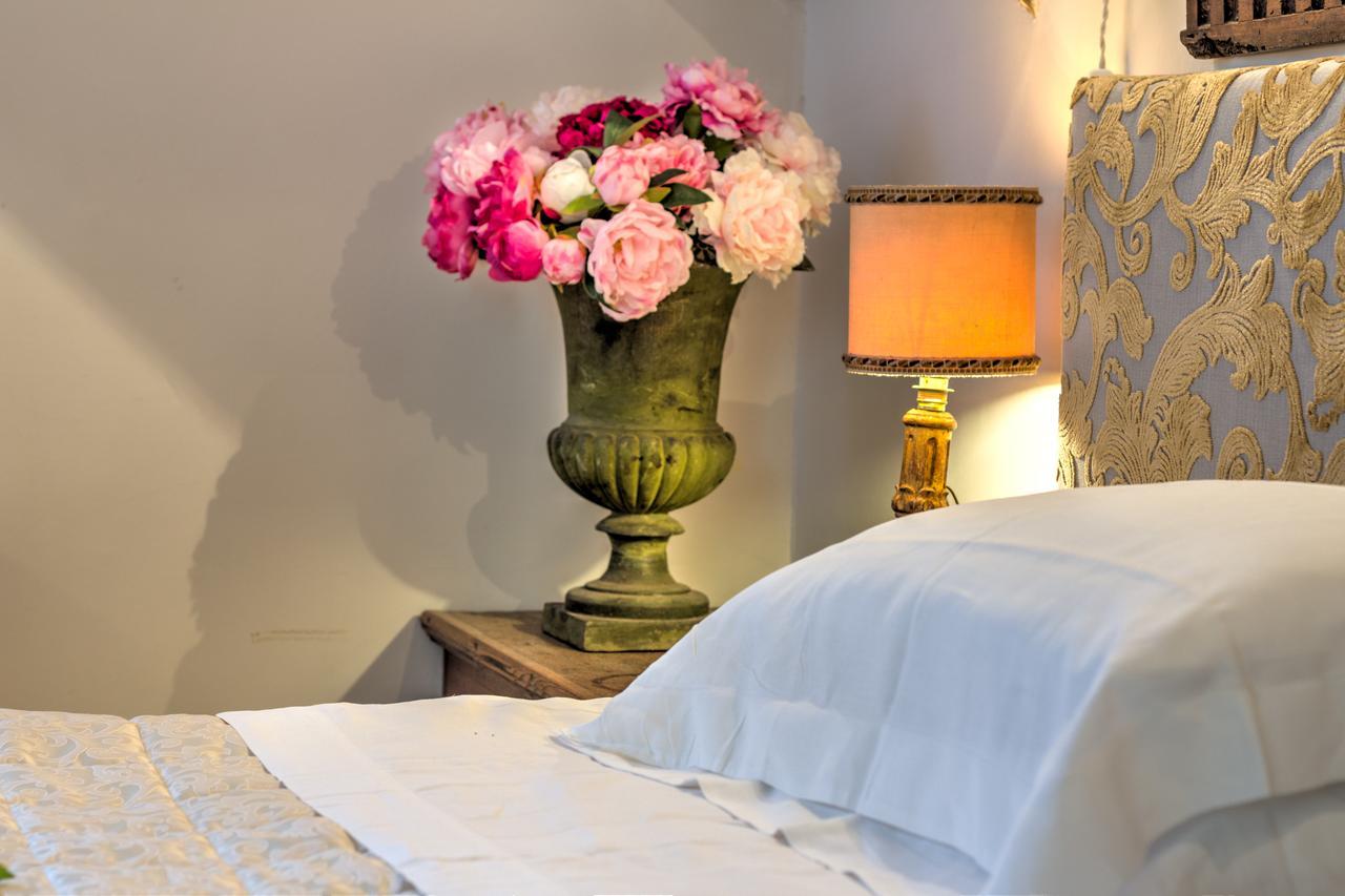 B&B La Residenza Del Poeta Montesicuro Extérieur photo